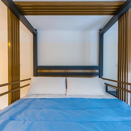 Central Station Apartments & Suites Naples Luaran gambar