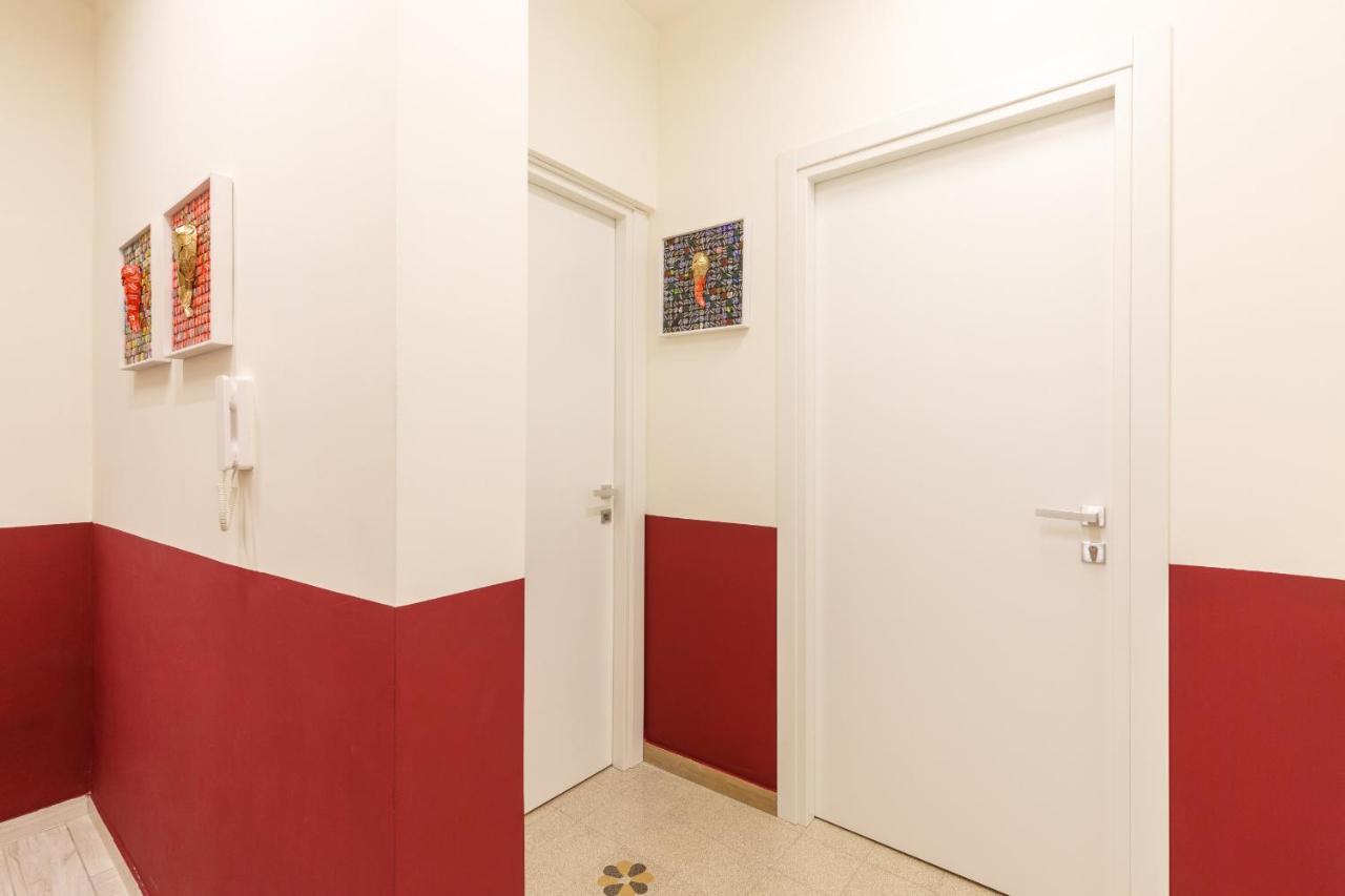 Central Station Apartments & Suites Naples Luaran gambar