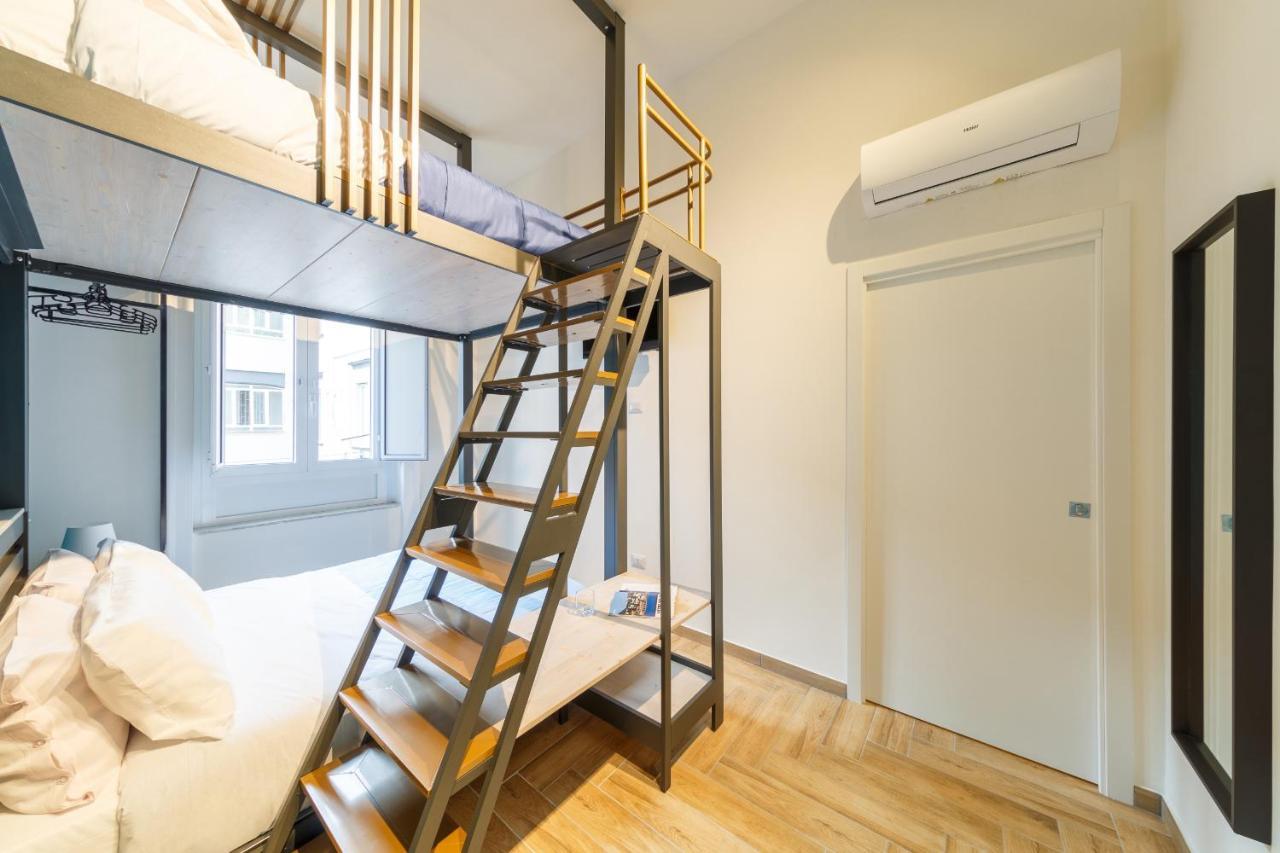 Central Station Apartments & Suites Naples Luaran gambar