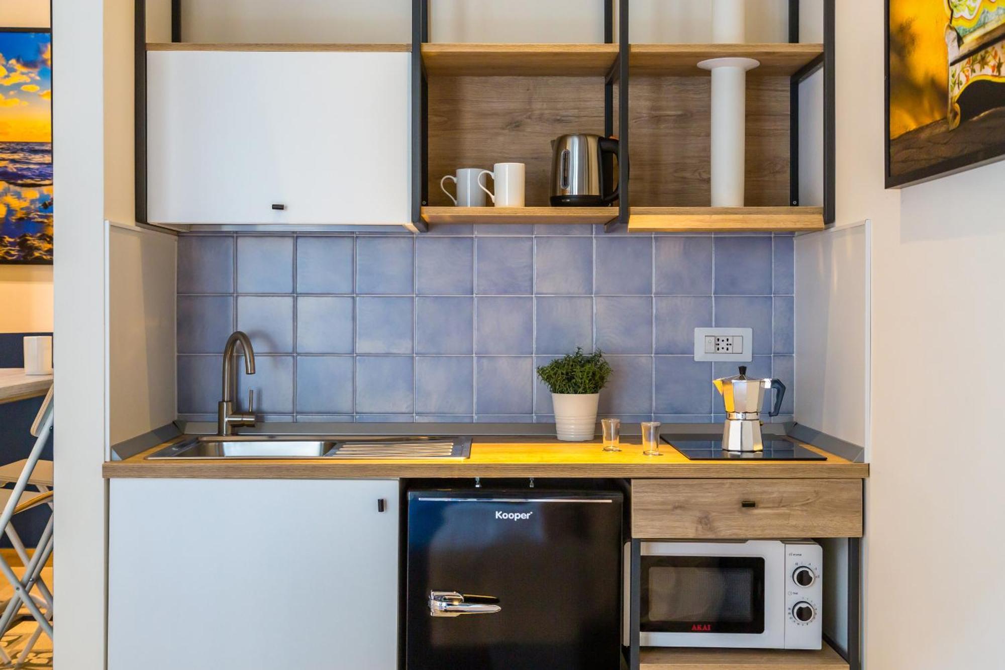 Central Station Apartments & Suites Naples Luaran gambar
